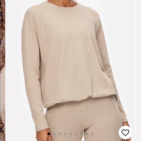 stronger cush ribbed beige lounge set - Picture 3 of 10